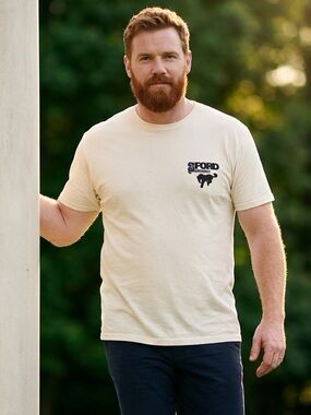 NWOT Ford Unisex Cream Short Sleeve Graphic Tee Shirt ‘82 Ford Bronco - Size S